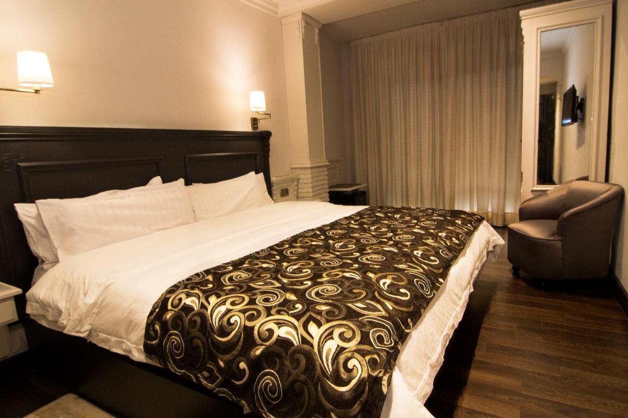 Avent Verahotel Bagian luar foto